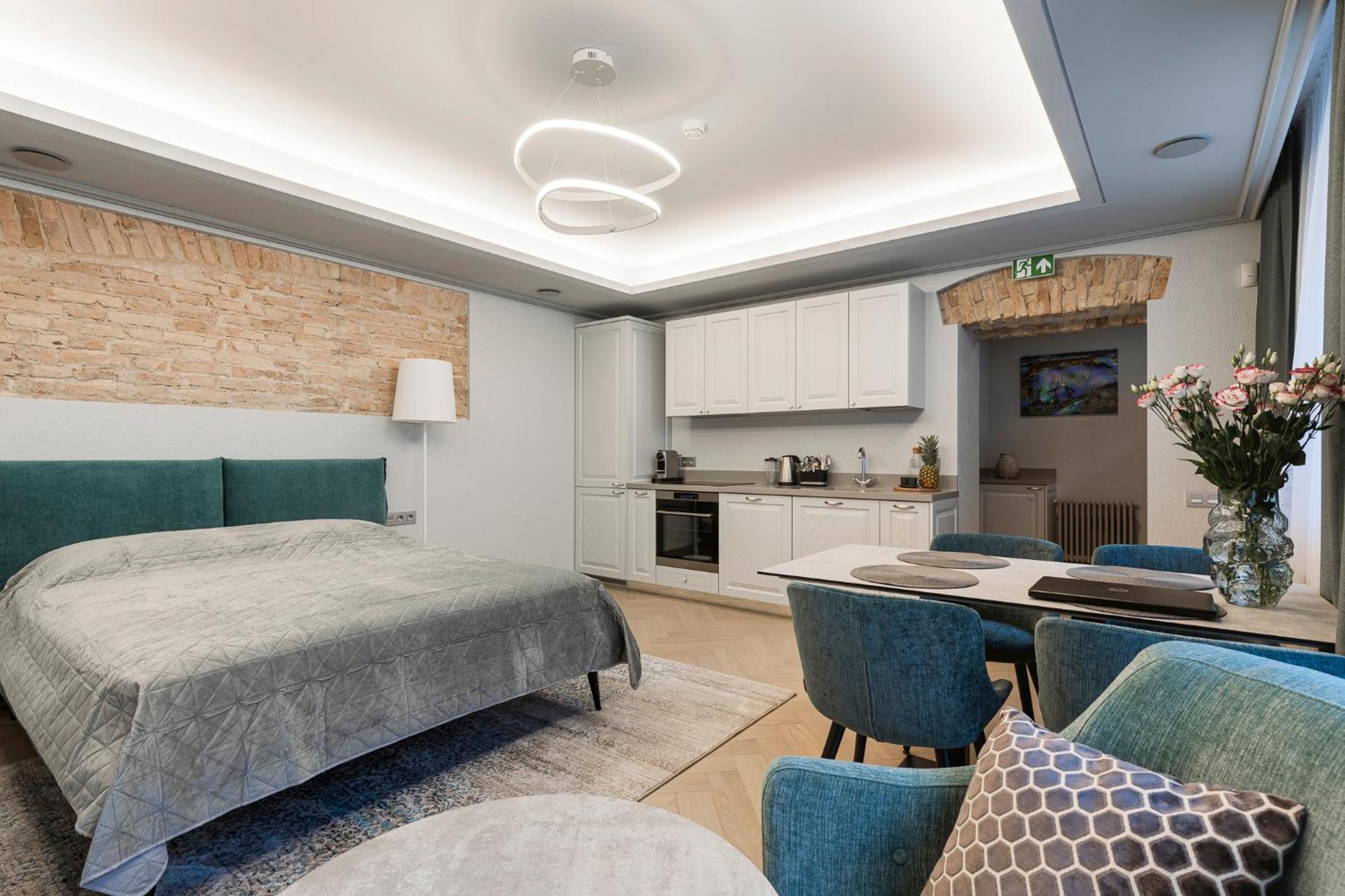 #Stayhere - Modern Luxury Apartments In The Heart Of Old Town VNO Exteriör bild