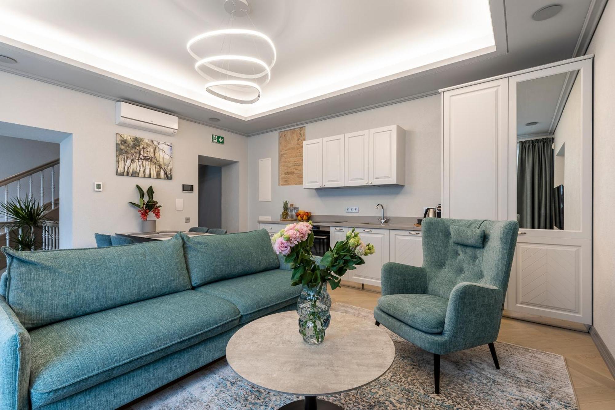 #Stayhere - Modern Luxury Apartments In The Heart Of Old Town VNO Exteriör bild